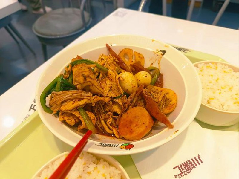 川锦汇餐饮管理：品味传统与创新的完美融合